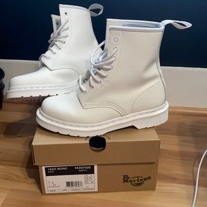 Women’s white Dr. Marten boots size 7